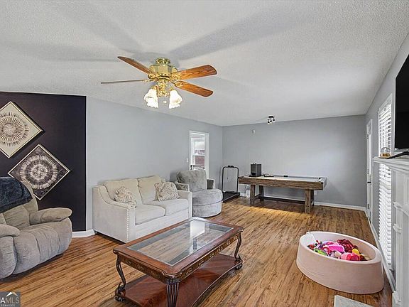 5th image of 65 Windmill Dr SE