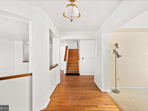 5th image of 47672 Pennrun Way