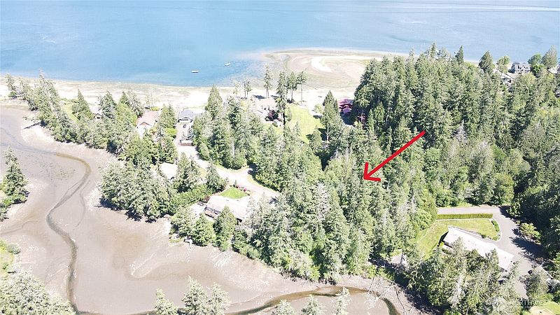 2nd image of 0 E Geist Point Rd Road