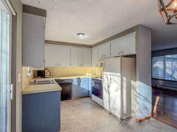 5214 Sand Point Way NE APT 2