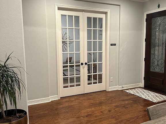 3rd image of 27510 Villa Mountain Ct