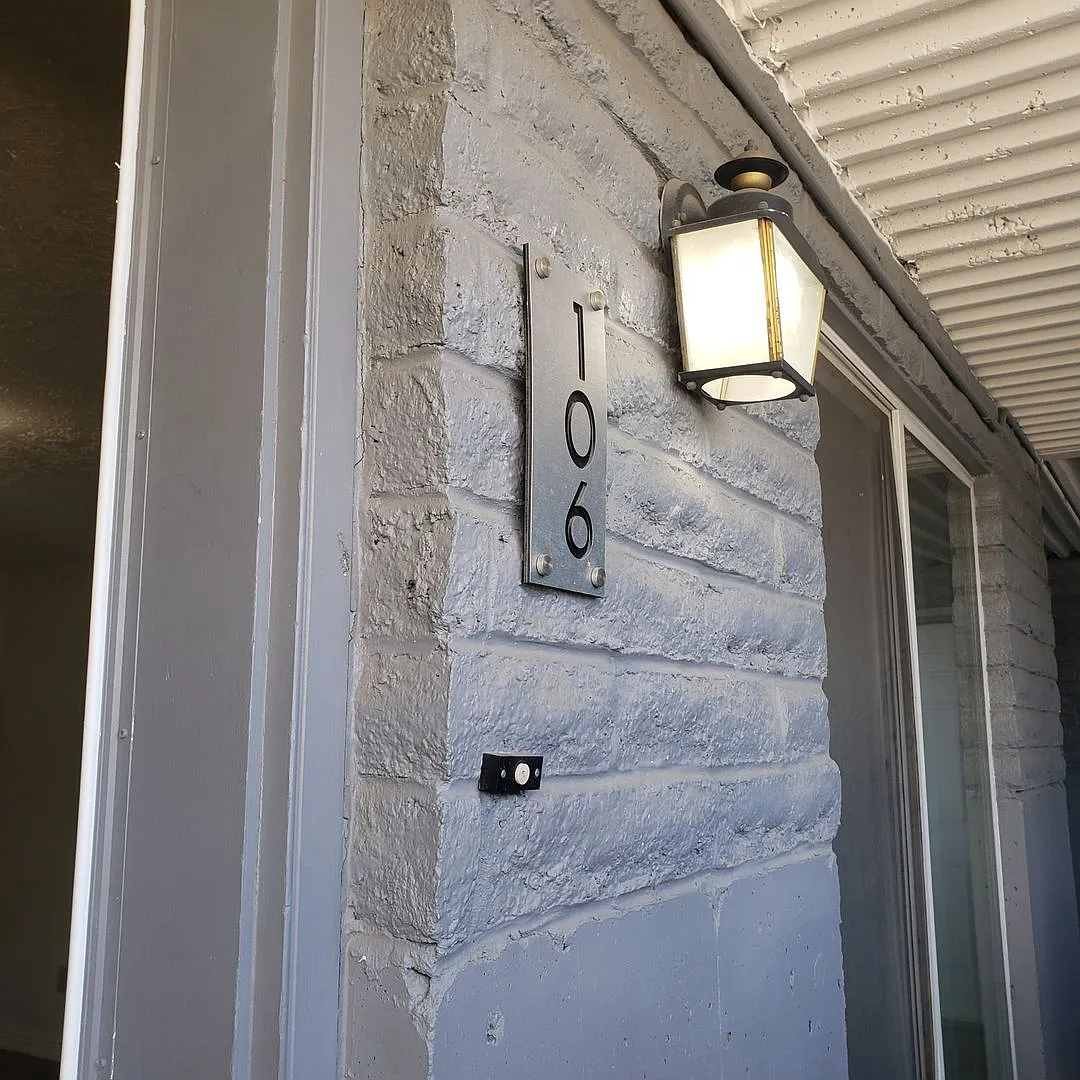 Building Photo - 423 S State St #106