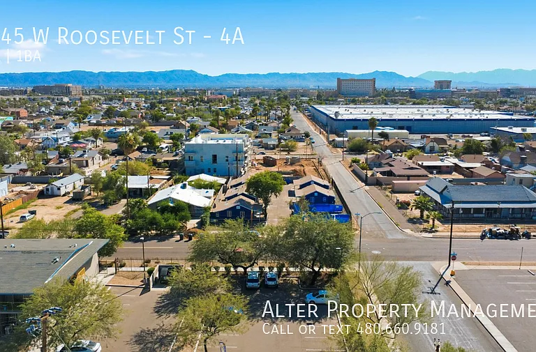 1545 W Roosevelt St #4A — Photo 6