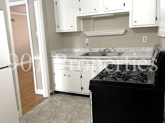 5th image of 4211 Atwood Ave