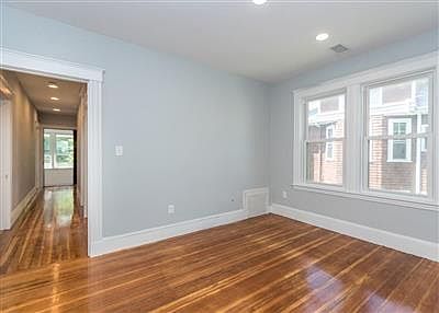2nd image of 1530 Mystic Valley Pkwy #1M