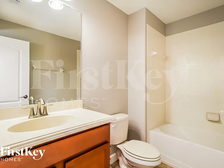 3542 Cortland Dr — Photo 13