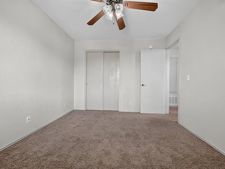 2412 Kale Dr — Photo 17