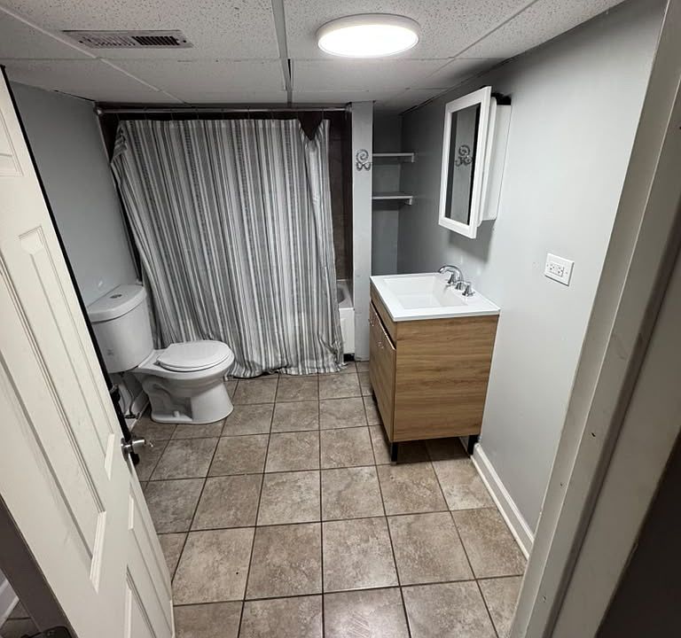 1st image of 1721 N Menard Ave #B