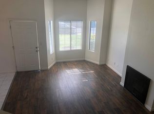 1839 E Avenue J10 #4, Lancaster, CA 93535