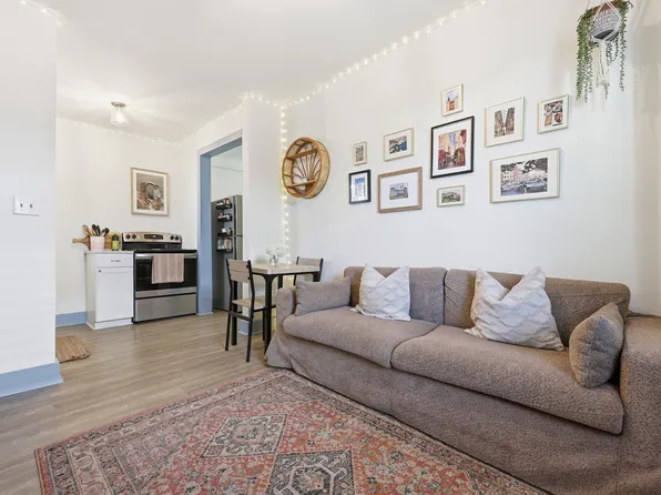 34 H St #A, Charleston, SC 29403