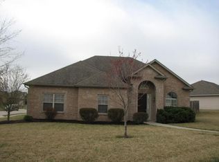 5002 Craydon Dr, Columbia, MO 65203