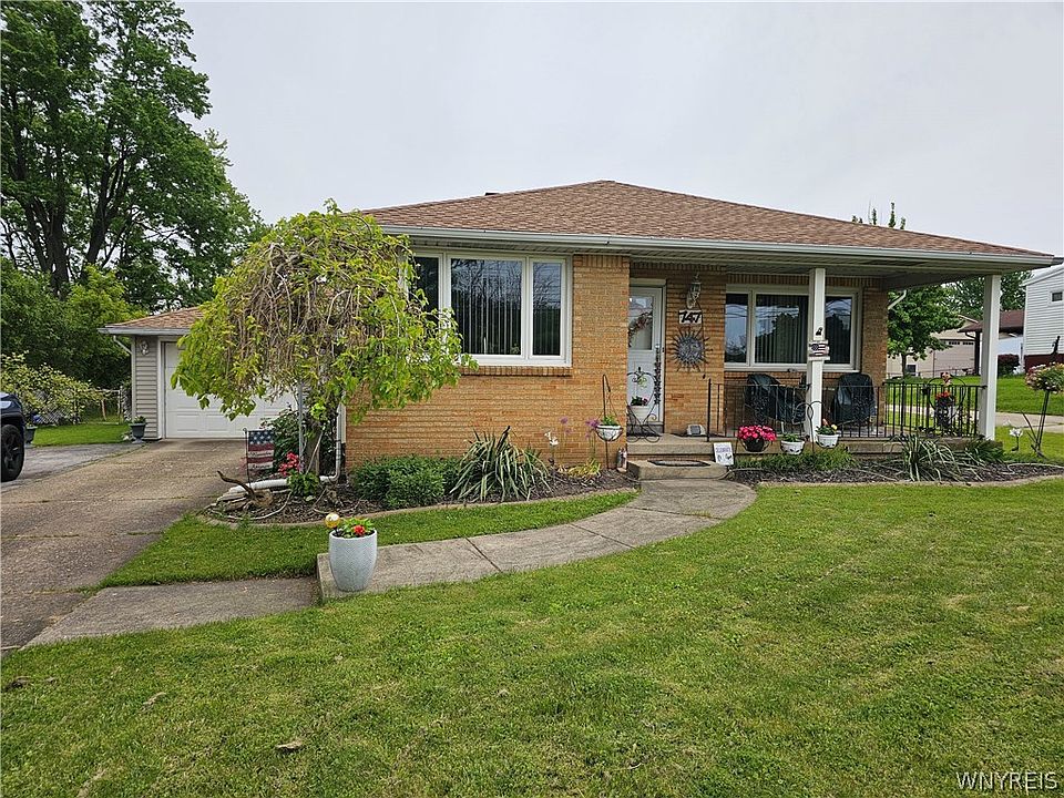 1st image of 747 Sweet Home Rd