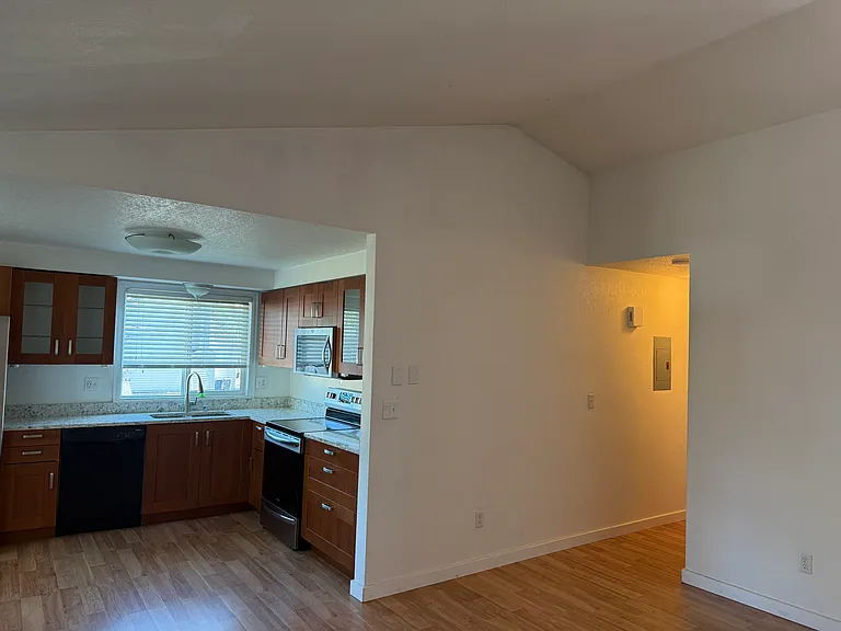 20415 28th Ave W #B — Photo 4