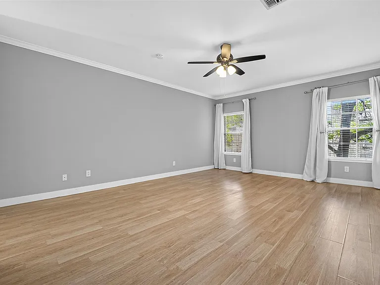 3780 Tanglewilde St #309 — Photo 32