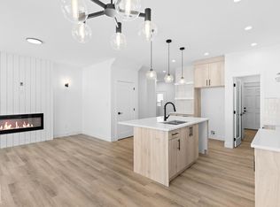 107 Hilton Cv, Spruce Grove, AB T7X0V9