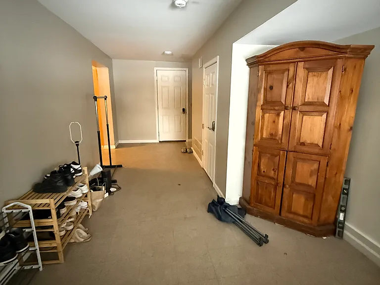 45 Hazel St — Photo 9