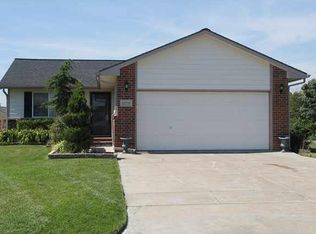 11925 W Central Park Ct, Wichita, KS 67205