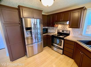 2859 SE 19th St, Gresham, OR 97080