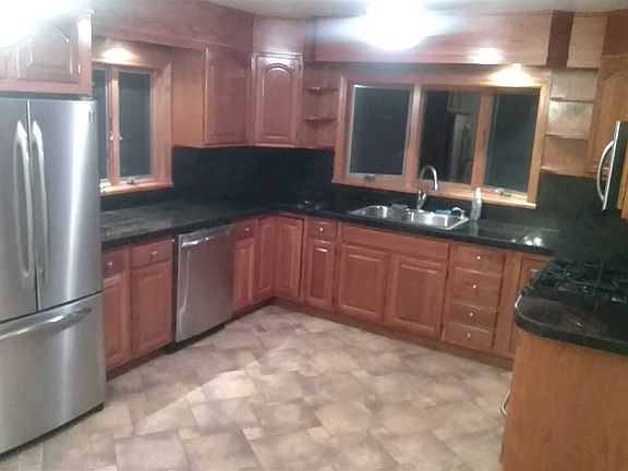 2nd image of 236 Southwoods Dr