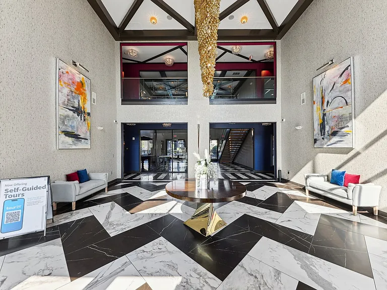 The Ivy Apartment Homes — Photo 8