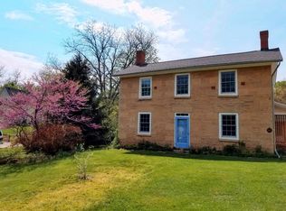 412 Pine St, Mineral Point, WI 53565