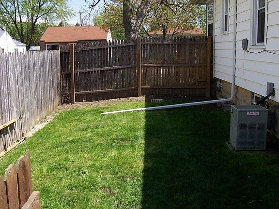 side yard