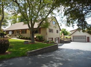 409 Harrison St, Hartford, WI 53027