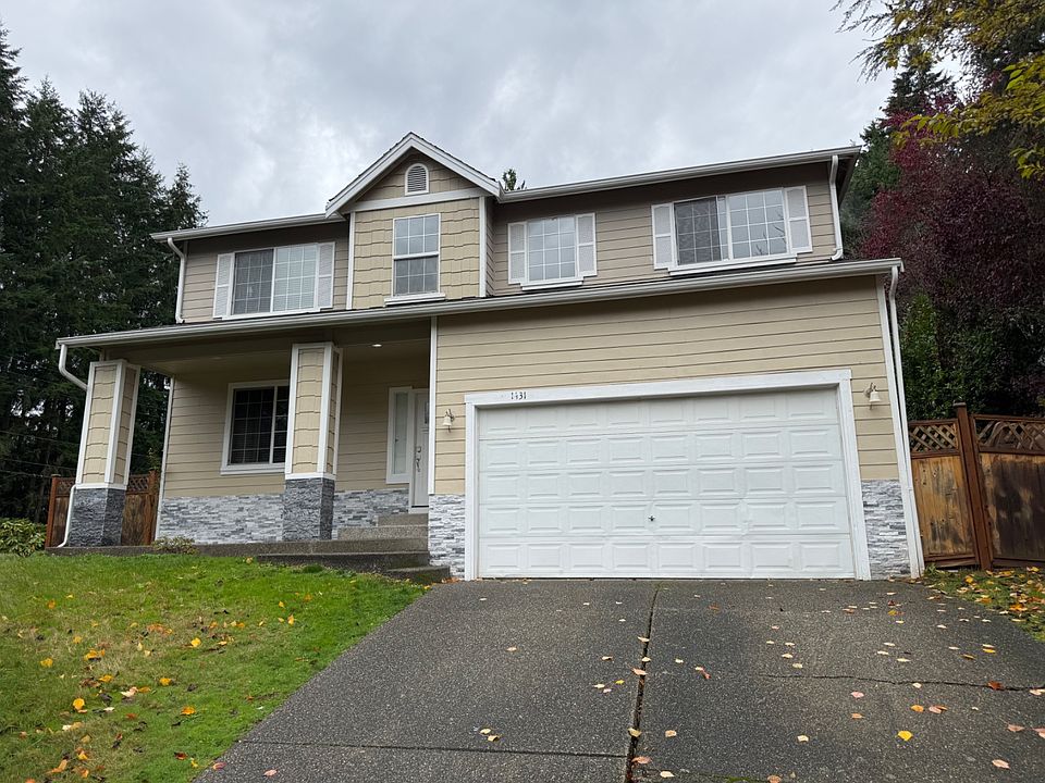 1st image of 1431 195th Pl SW