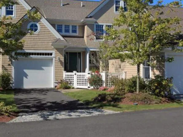 10 Vineyard Reach, Mashpee, MA 02649