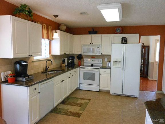 Large Kitchen