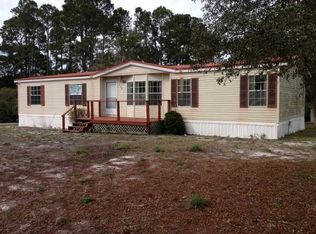 305 12th St NE #NE, Carrabelle, FL 32322