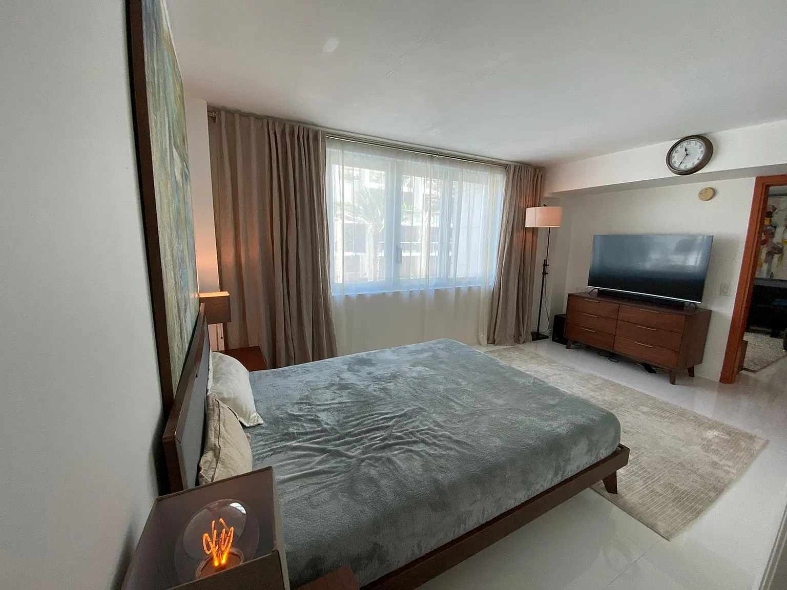 9499 Collins Ave — Photo 4