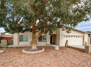 871 Cholla Dr, Barstow, CA 92311