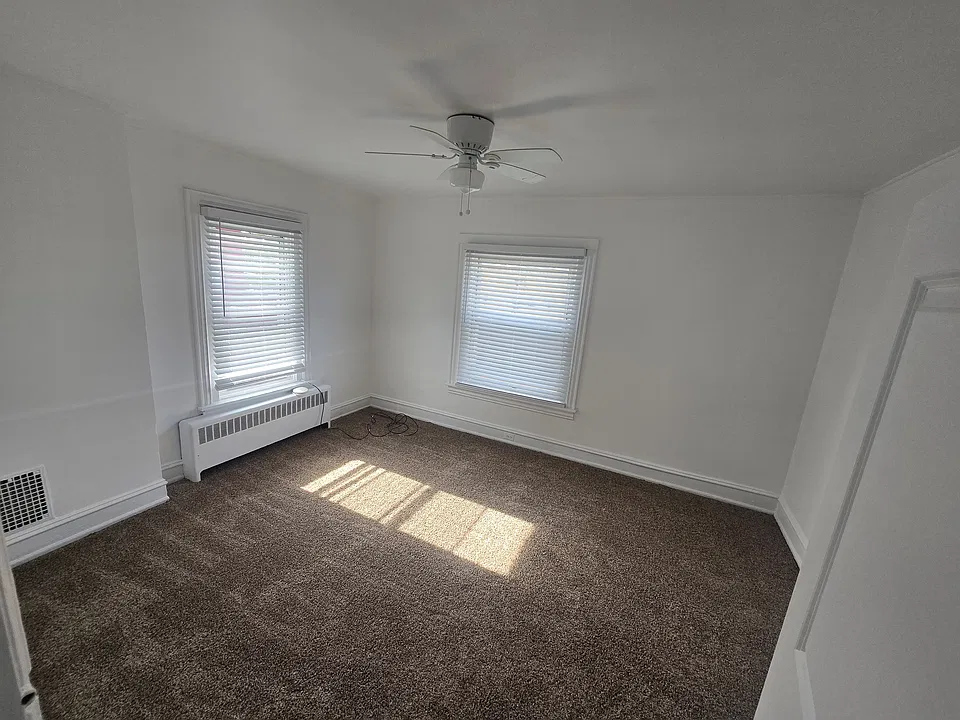 21 Susquehanna Ave #D