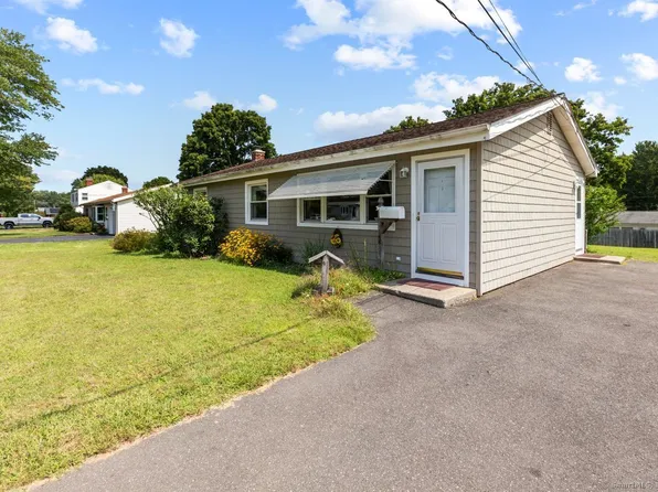 188 Green Manor Road, Enfield, CT 06082