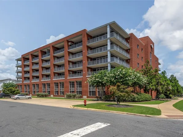 1018 Hackberry Ln Penthouse 404, Tuscaloosa, AL 35401