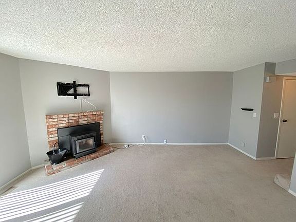 5th image of 3340 Rosalinda Dr