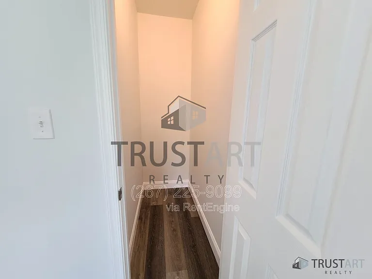 4732 Longshore Ave #4 — Photo 7