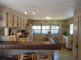 6357 Santa Fe Trl, Maple Falls, WA 98266