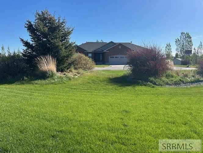 1st image of 4035 Molly Dr
