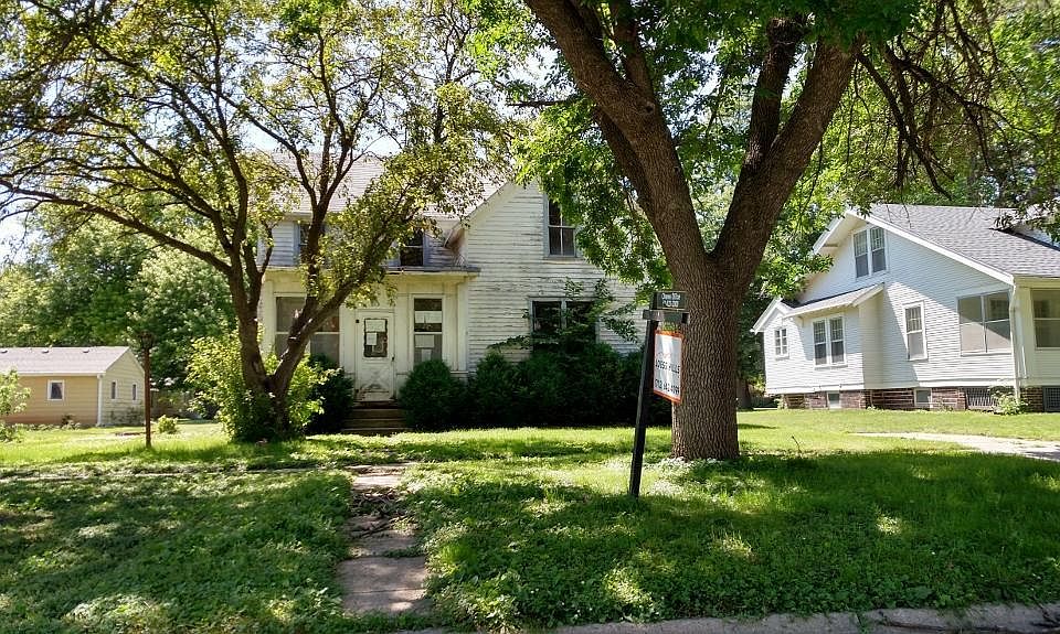 1112 12th St, Onawa, IA 51040 Zillow