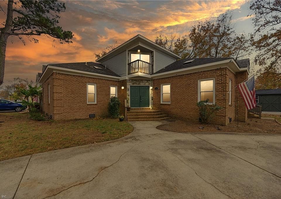 1st image of 2218 Vicker Ave