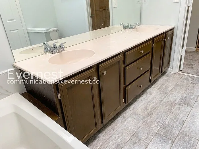 11162 Soldiers Ct — Photo 10