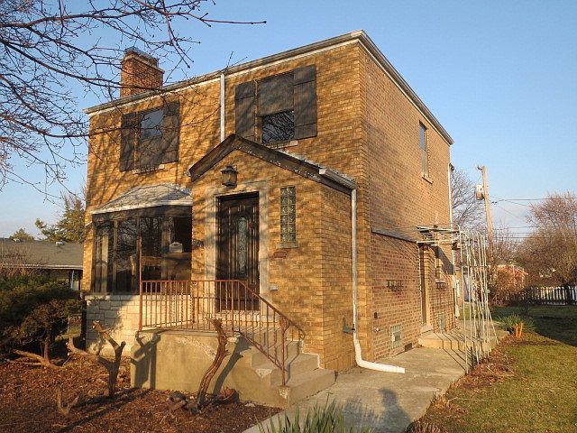 1st image of 7821 Kenton Ave
