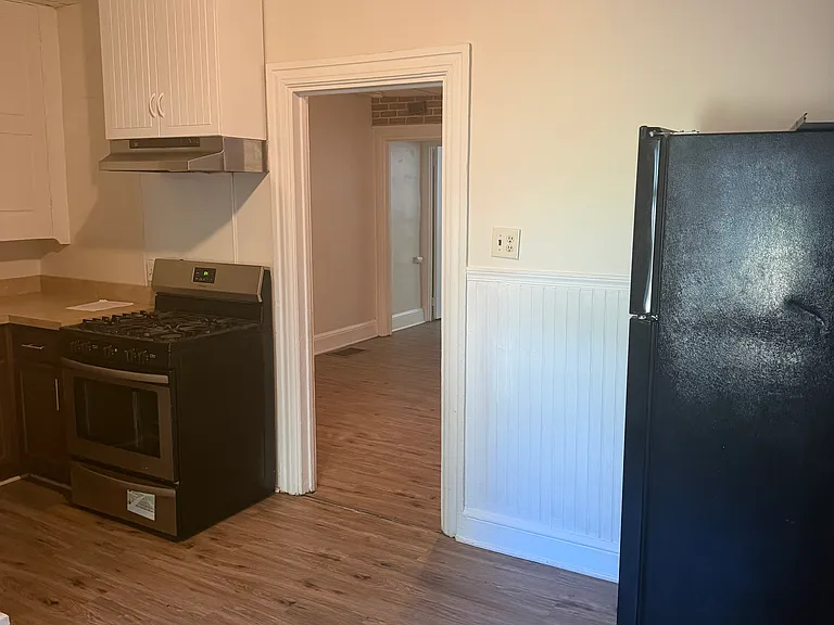 428 Lancaster Ave #1 — Photo 4