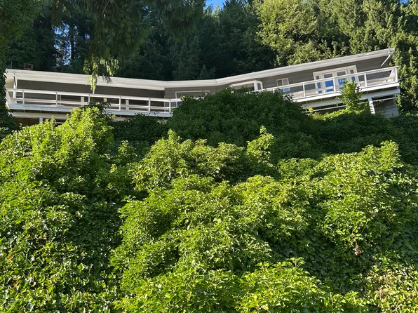 1050 Haven Acres Rd, Clatskanie, OR 97016