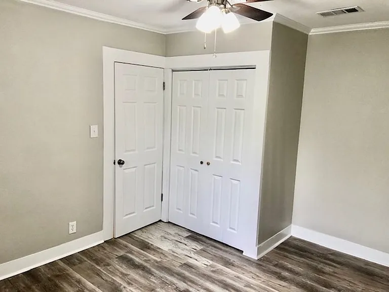 912 Rome St — Photo 11