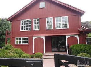 3324 Section Rd, Lambertville, MI 48144