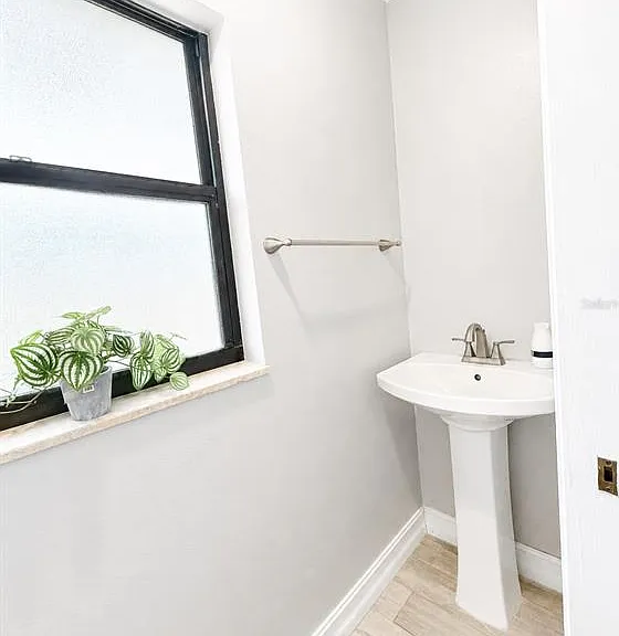 6530 Bimini Ct — Photo 18