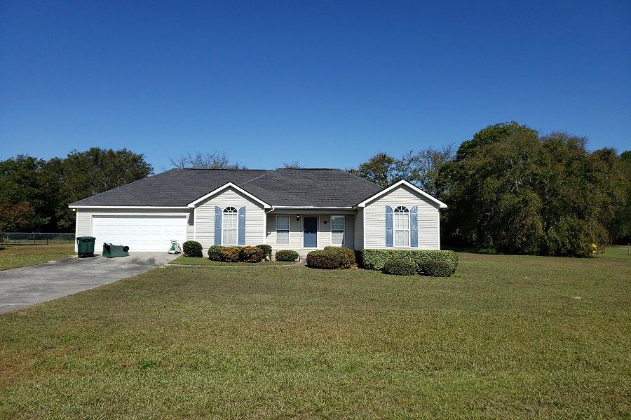 1st image of 205 Brittany Ct
